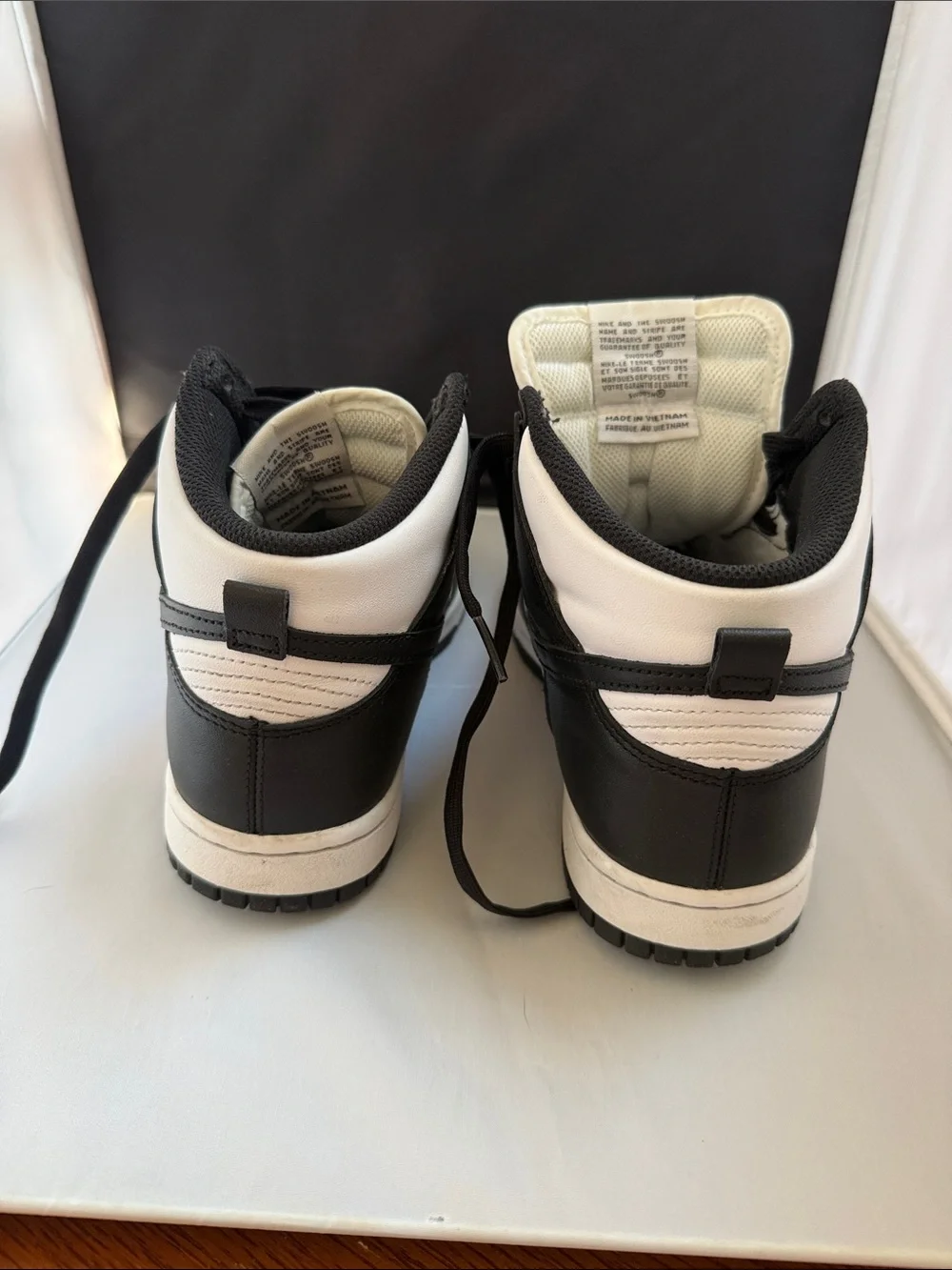 Nike Men's Black and White High-Top Athletic Shoes
